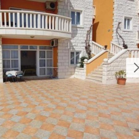 Apartments Villa Iva 오레비츠 외부 사진