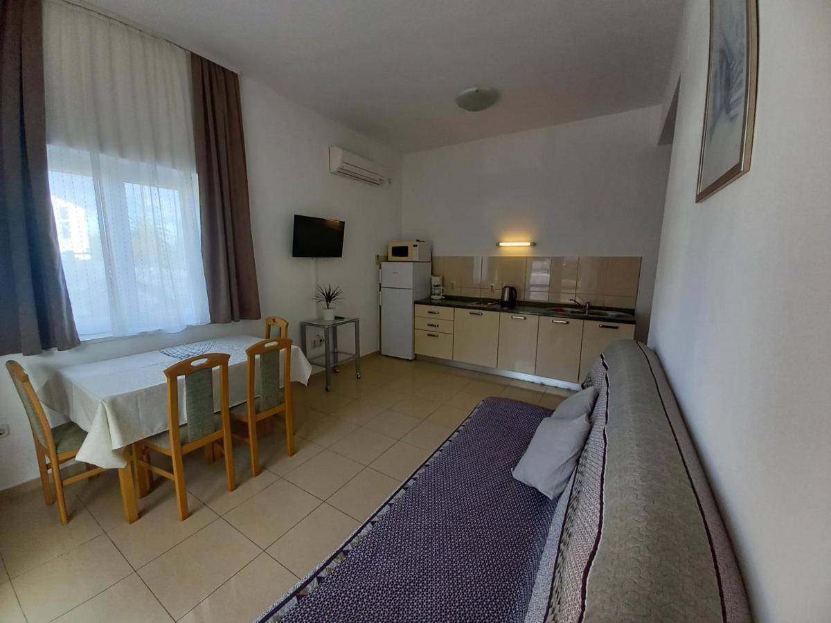 Apartments Villa Iva 오레비츠 외부 사진