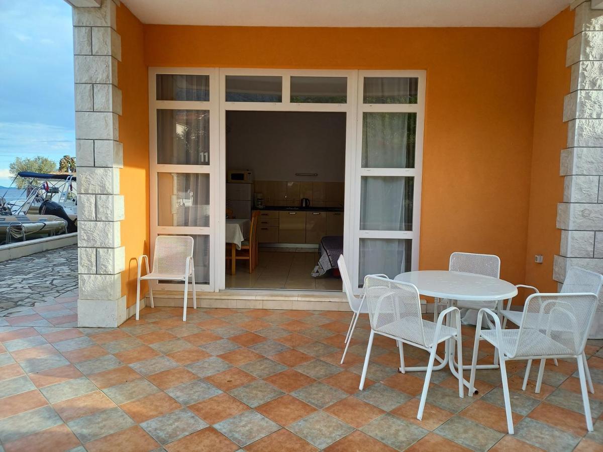 Apartments Villa Iva 오레비츠 외부 사진