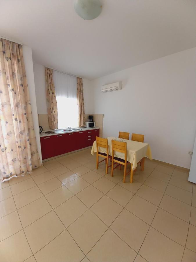 Apartments Villa Iva 오레비츠 외부 사진